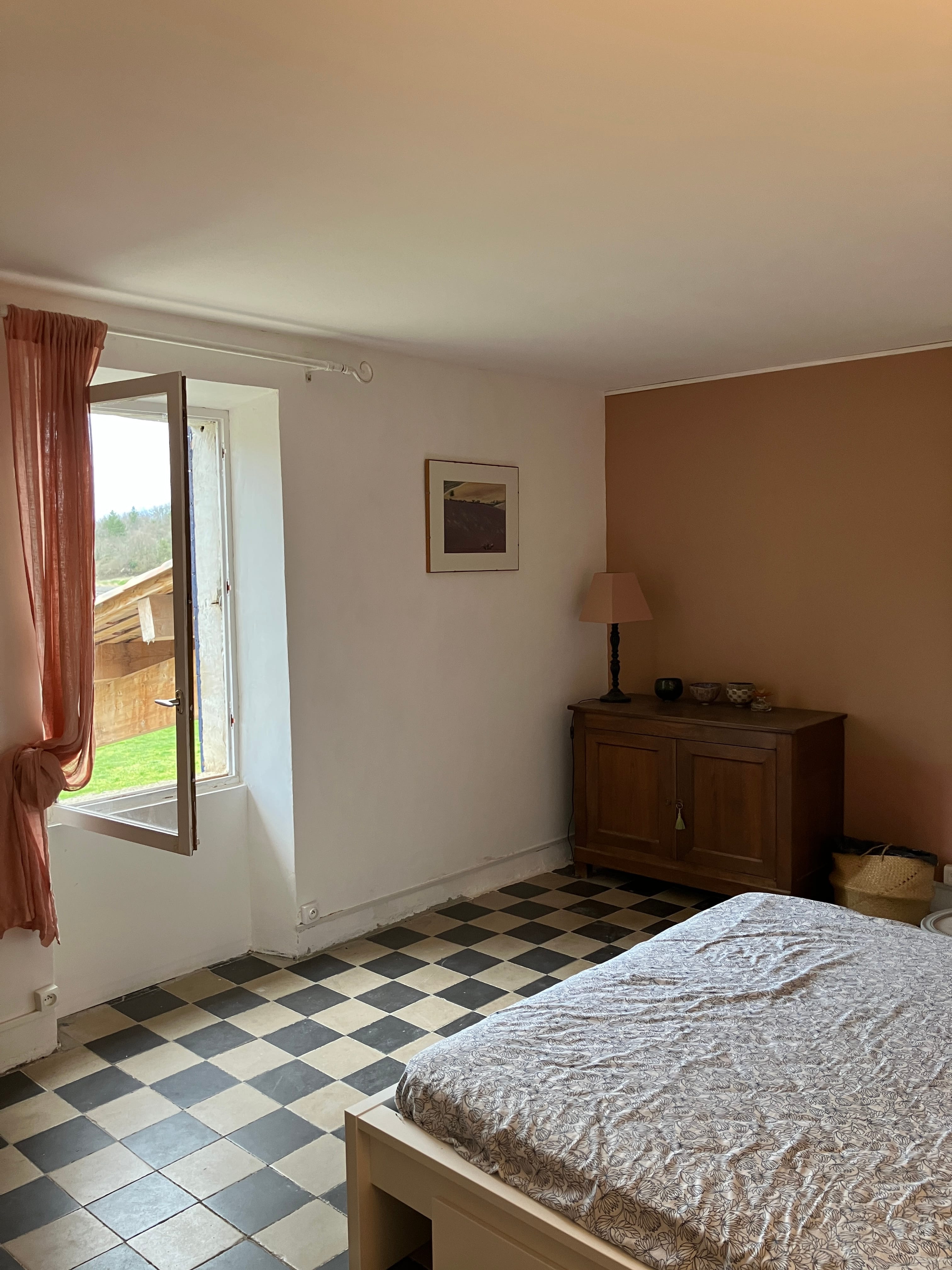 Chambre Rose — chambre romantique aux teintes roses, Atelier Ilys Pierrerue — photo 3