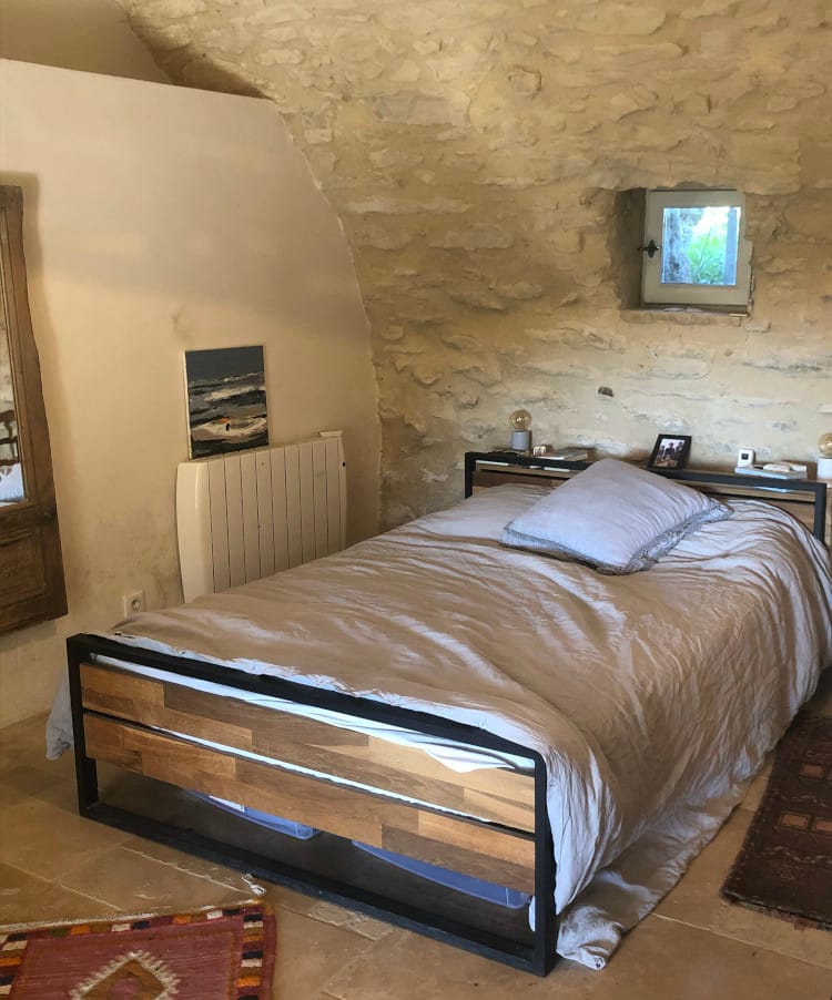 Chambre Grenade — décoration ocre inspirée des teintures végétales, Atelier Ilys — photo 5